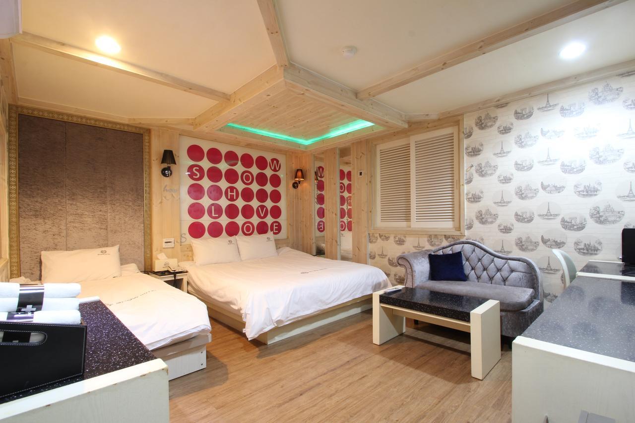 Show Hotel Busan Bilik gambar